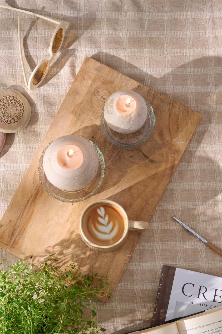 Kugelkerze rustikal leinen