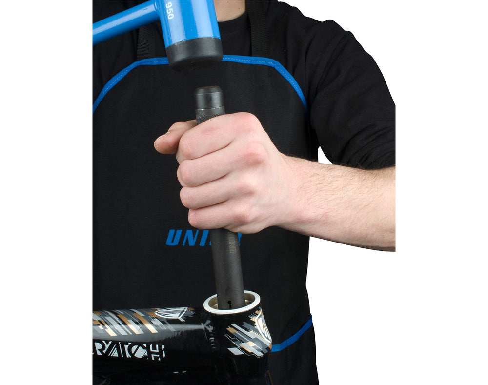 Austreiber für Steuerlagerschalen