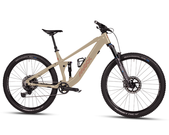 MAXX JINXX ELF | All Mountain