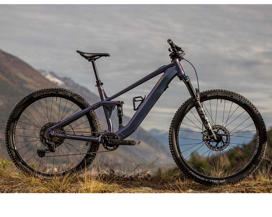 MAXX JINXX ELF | All Mountain