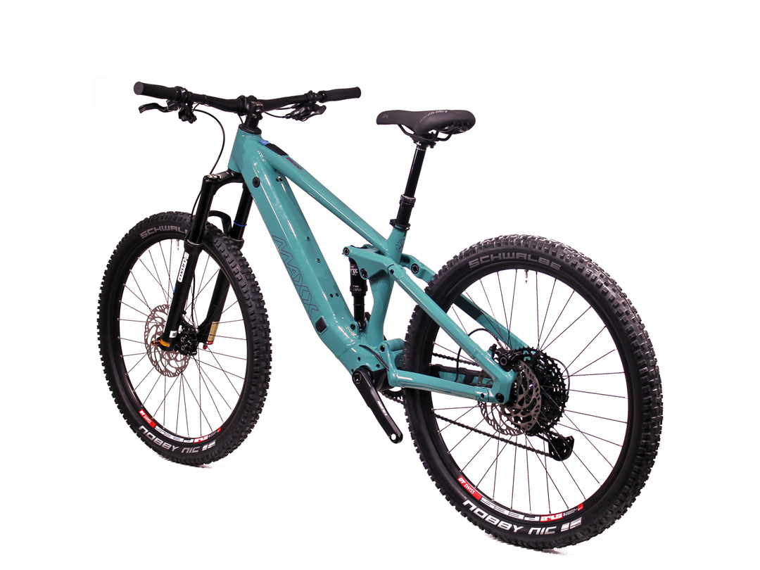 MAXX JINXX ELF | All Mountain